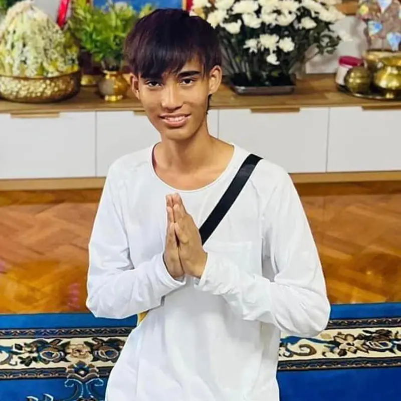 Singer Anoni Mus was signed and apologized for Han Nyein Oo <img src="https://news.oneday.press/wp-content/uploads/2023/10/150c.webp" alt="Singer Anoni Mus was signed and apologized for Han Nyein Oo">