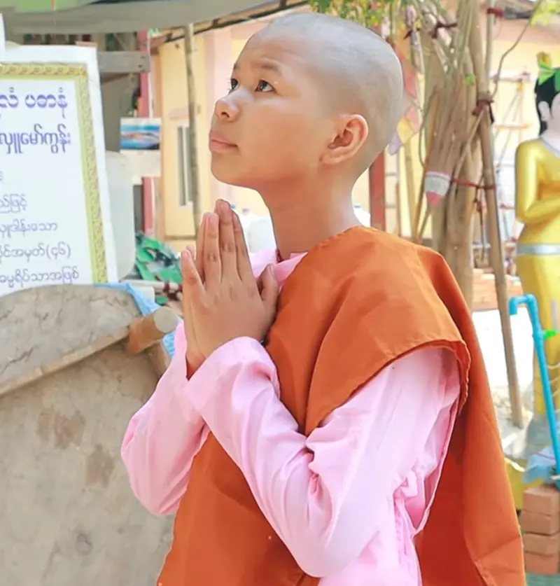 Gyan Taw dedicated himself to her mother and became a nun