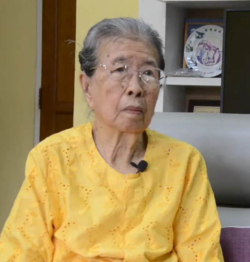 Mrs. Daw Mar Lay is still studying and memorizing with perseverance <img src="https://news.oneday.press/wp-content/uploads/2024/04/465b.webp" alt="Mrs. Daw Mar Lay is still studying and memorizing with perseverance">