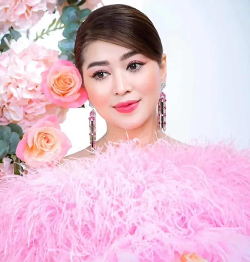 Eaindra Kyaw Zin spoke about wanting her daughter to become an actress <img src="https://news.oneday.press/wp-content/uploads/2024/05/481j.webp" alt="Eaindra Kyaw Zin spoke about wanting her daughter to become an actress">