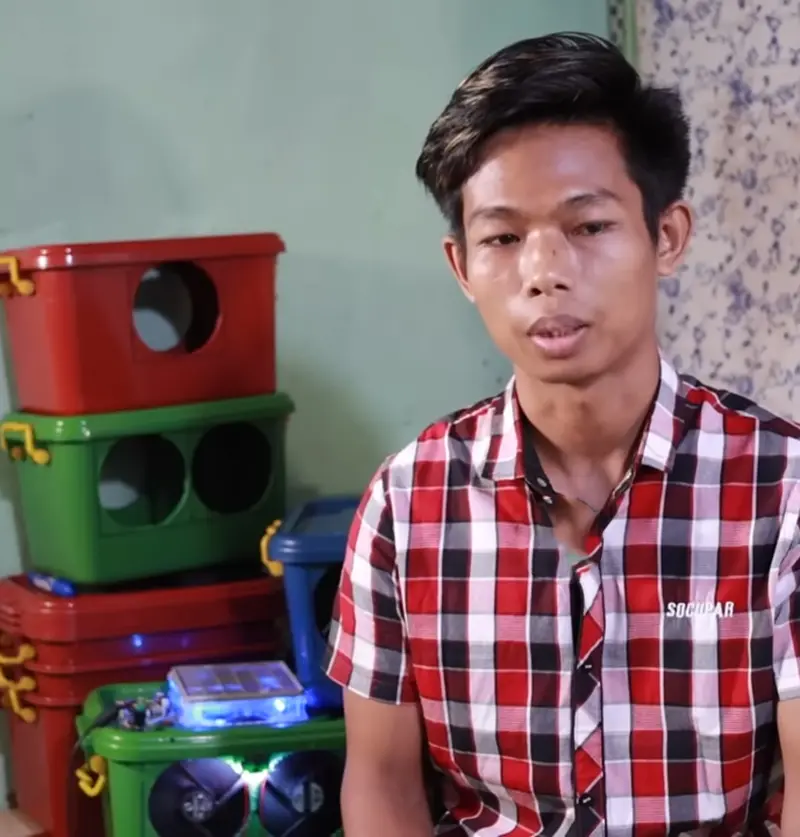 Win Moe Kyaw was able to create an air conditioner with handicrafts <img src="https://news.oneday.press/wp-content/uploads/2024/05/482b.webp" alt="Win Moe Kyaw was able to create an air conditioner with handicrafts">