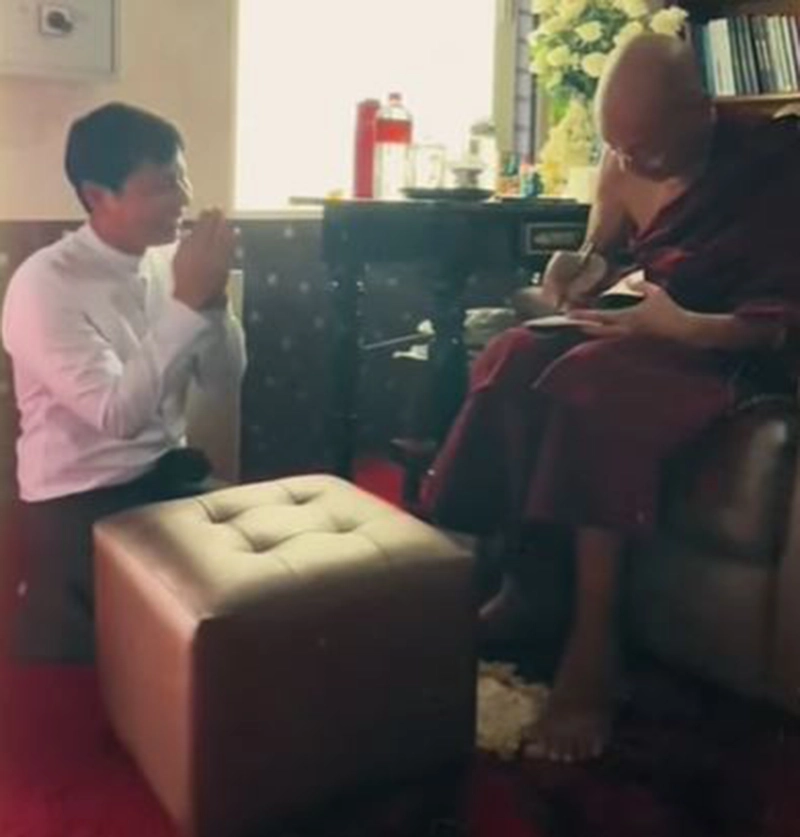 Ma Naw is happy because of a gift from the Grand Master <img src="https://news.oneday.press/wp-content/uploads/2024/07/520x.webp" alt="Ma Naw is happy because of a gift from the Grand Master">